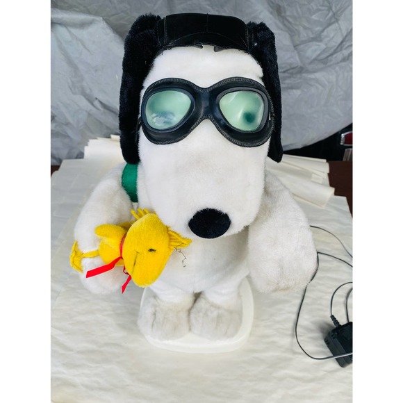 Peanuts Toys Peanuts Snoopy Santas Best Snoopy Animated Figure